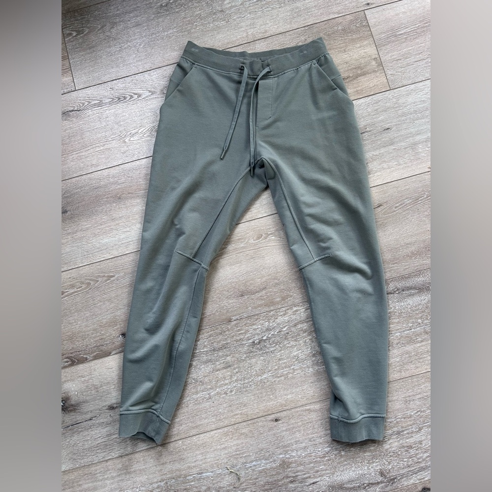lululemon athletica Green Sweatpants